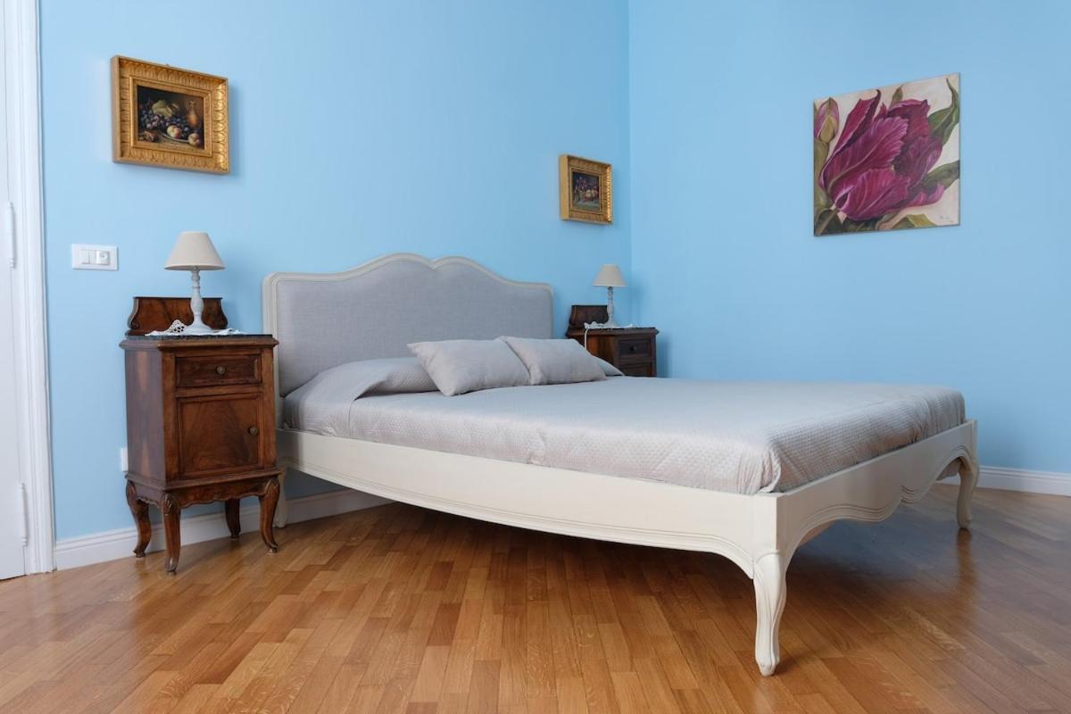 Apartment In The District Of Dolce Di Fellini Rom